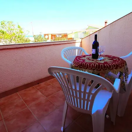 Apartment Francika Vir